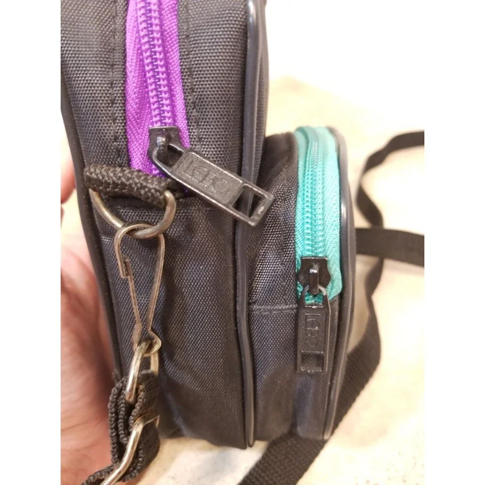 Retro Lebo Voyager Padded Camera Bag Zipper Accents Adjustable Shoulder Strap